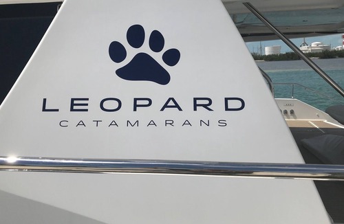 Flag Hill Boat Rental | Luxury Catamaran with Four Bedrooms, Fwd and Aft Deck, Private Patio, Swim Lift.
