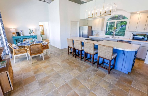 Estate Chocolate Hole and Great Cruz Bay Villa | Luxury Matching King Ensuite with heated private pool