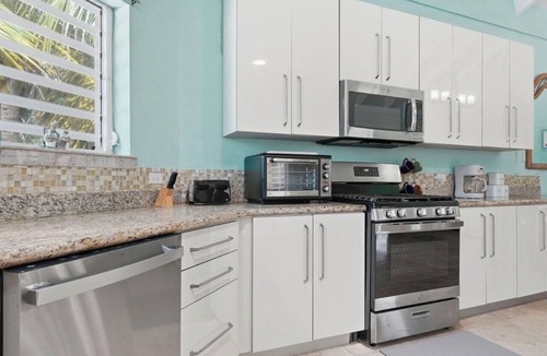Estate Enfield Green House | Luxury Waterfront 3 bedroom Villa in St. Croix Private Pool, & Spacious Deck