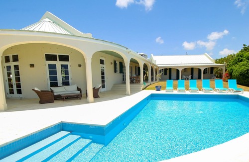 Estate Shoys Villa | Magnificent ocean view villa. Three suites in gated community