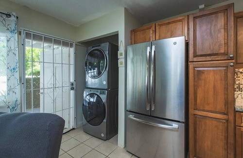 Estate East Street Condo | Mahogany Cove – Your Tropical Hideaway Awaits!