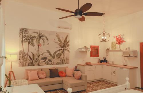 Christiansted Apartment | Maison Rouge -Room 1