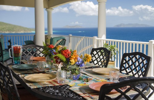 Estate Peterborg Villa | Make Your Vacation a Dream Come True at Villa Joie de Vivre!
