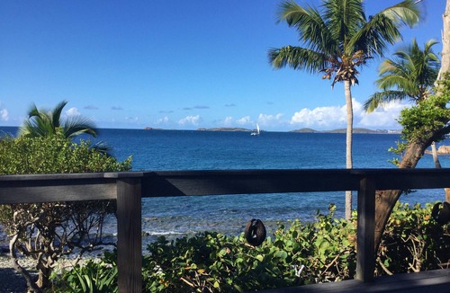 Hart Bay House | Mampoo Hill- a Beachfront House 20 Yards from the Ocean with optional Jeep