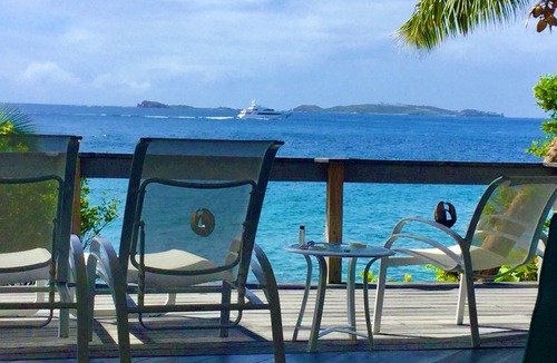Hart Bay House | Mampoo Hill- a Beachfront House 20 Yards from the Ocean with optional Jeep