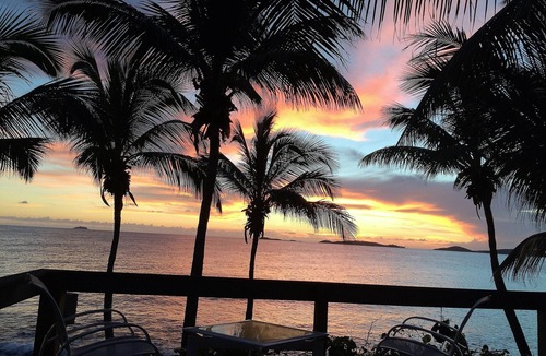 Hart Bay House | Mampoo Hill- a Beachfront House 20 Yards from the Ocean with optional Jeep