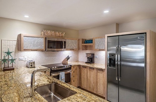 Frydendal Resort | Margaritaville 3Bdrm Presidential Condo By Wyndham St. Thomas US Virgin Islands