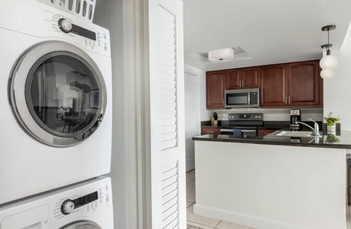 Estate Bakkero Condo | Marriott Frenchman Cove Week of Christmas