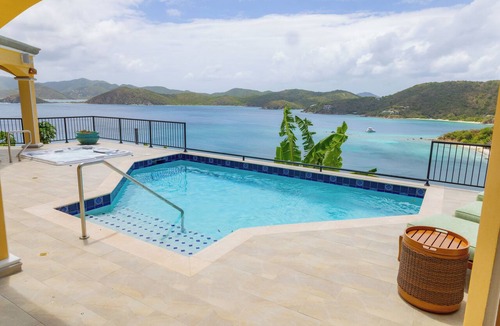 Estate Hansen Bay House | Marvelous 3-bedroom house with AC in beautiful St John