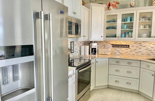 Frydendal Condo | Mermaid Escape~Romantic Getaway Newly Renovated with Luxurious & Stunning Views