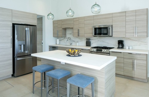 Estate Emmaus Villa | Modern eco-luxury villa with epic views