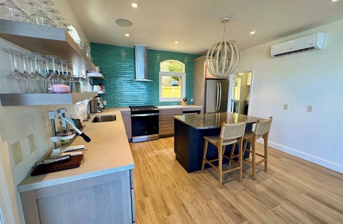 Estate Lovenlund Villa | N E W - Isle Blue Haven Villa -
