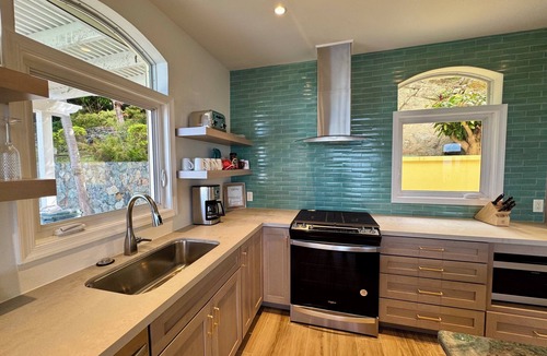 Estate Lovenlund Villa | N E W - Isle Blue Haven Villa -