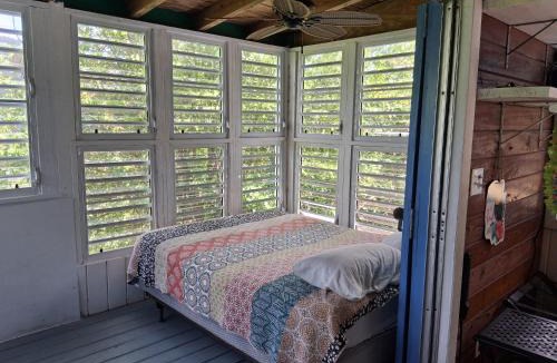 Maho Bay Quarter House | Neptunes Home
