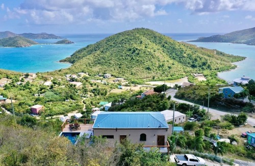 Estate Emmaus House | New home, Privately nestled w/your own pool and spectacular views! Backup Power