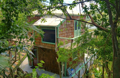 Upper Carolina Cottage | New Moon - Beautifully Built Cottage with Views of Coral Bay