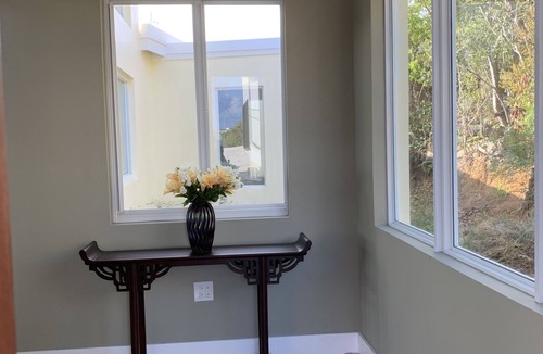 Estate Peterborg Villa | NEW OCEAN VIEW HOME! OCT SPECIAL 19th to 24th 50% Discount