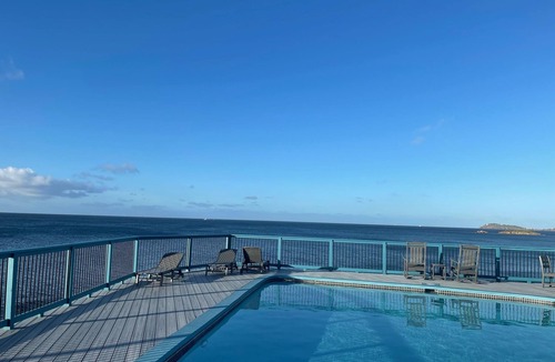 Estate Demarara Condo | Newly Renovated Oceanfront Condo!