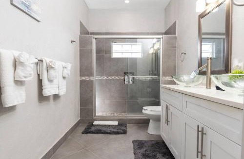 Estate Lerkenlund Apartment | Ocean and Magens Bay View @ NorthStar Escape