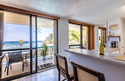 Bolongo Bay Condo | Ocean-Front 3 Bedroom Villa! Optional SUV Rental