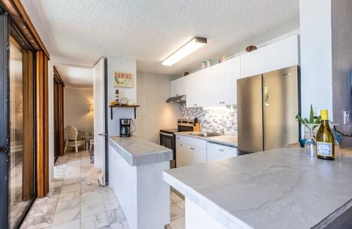 Bolongo Bay Condo | Ocean-Front 3 Bedroom Villa! Optional SUV Rental