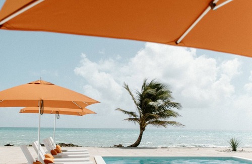 Carlton House | Ocean Front Luxury