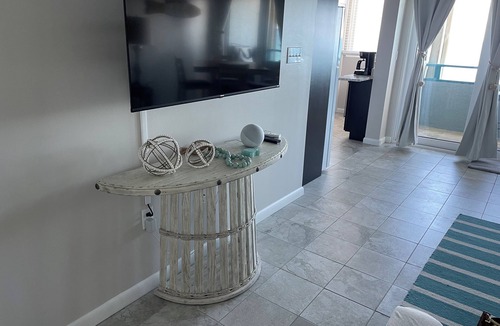Bolongo Bay Condo | Ocean front Tortuga Bliss condo - close beach