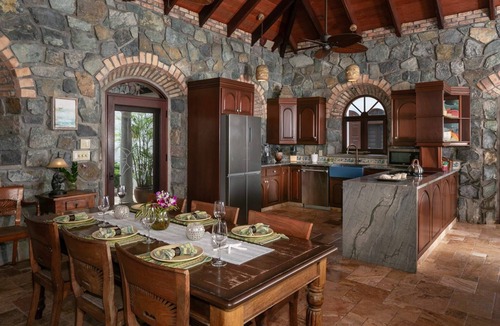Point Rendezvous Villa | Ocean View Luxury all Ensuite Villa