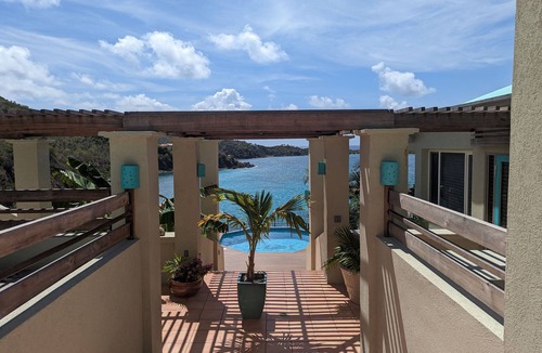 Monte Villa | Oceanfront - A perfect couple's only romantic getaway.