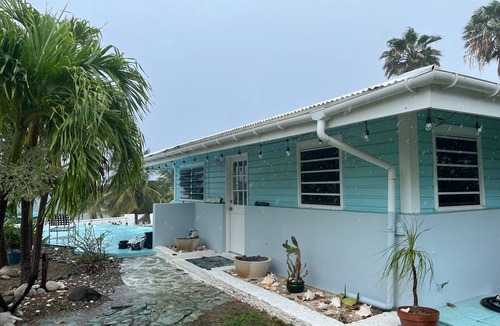 Cotton Valley Cottage | Oceanfront Hidden Gem of the East End!