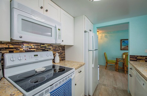La Grande Princesse Condo | Oceanfront Paradise: 2-bedroom Condo with AC in Charming St Croix