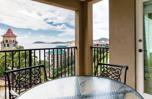 Estate Bakkero Villa | Oceanfront Villa mins from sandy beach, lux furnished, great views