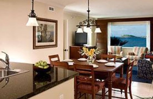 Estate Bakkero Villa | Oceanfront Villa mins from sandy beach, lux furnished, great views