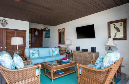 Frydendal House | Official Resort DLX Villa with Ocean Views!