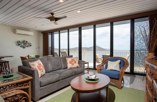 Frydendal House | Official Resort DLX Villa with Ocean Views!