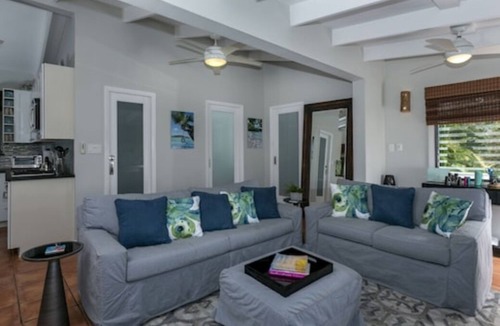 Estate Carolina House | On A Whim - 2 BR/3BA Cozy Island House with Infinity Pool and View of Coral Bay!