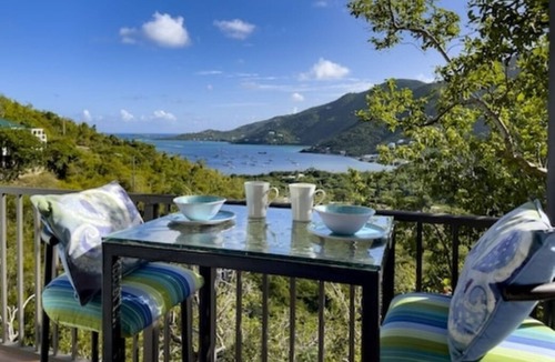 Estate Carolina House | On A Whim - 2 BR/3BA Cozy Island House with Infinity Pool and View of Coral Bay!