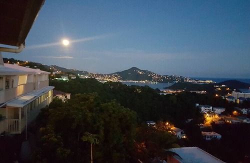 Estate Nisky Apartment | One-Bedroom Apartment in St. Thomasnn