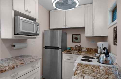 Red Hook Condo | Our Walk in Paradise Level at Sapphire Village, East End