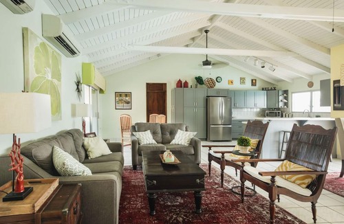 Grapetree Villa | Paradise Awaits