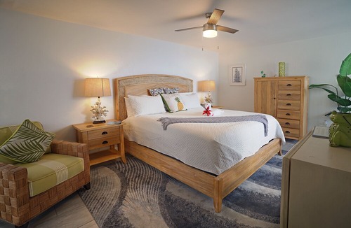 Estate Lovenlund Condo | Paradise Palms Studio w/ Ocean Views & Pool