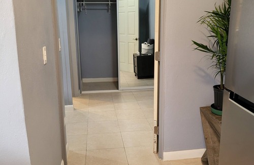 Estate Strawberry Hill Apartment | Percyvillevi - Cozy and private 1-BDRM
