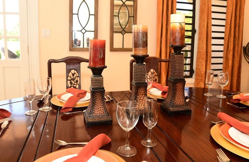 Estate Hermon Hill House | Perfect Family Island Escape w/ 3 BR 3 BTH