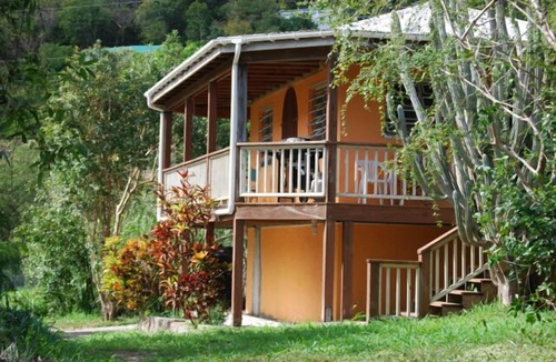 Upper Carolina Cottage | Perfect for the Budget-Minded Travelers