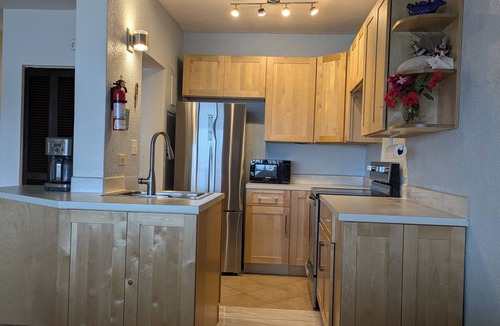 Frydendal Condo | Point Pleasant w/Private Beach/3 Pools/Spacious Balcony