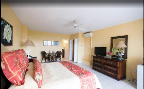 La Grande Princesse Resort | Pristine Resort Beach