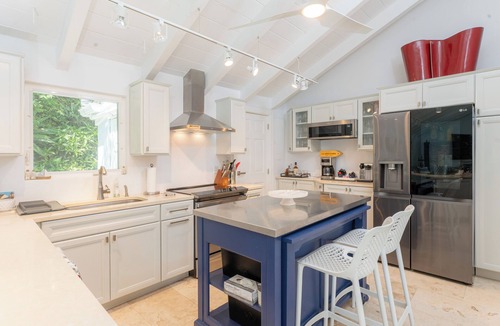 Peterborg House | Private Magens Bay Beach Villa, Stunning Views