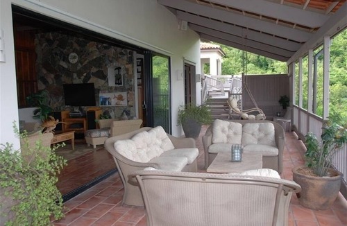 Seagrape Hill Villa | *Private & Spacious* 3-5 Bedrooms-Pool&Fitness Equipment/Wifi/Stereo/Water Views