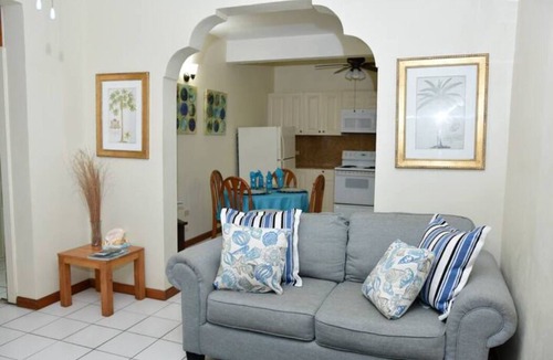 Rosendal Apartment | Quiet Cozy Island Mountain Getaway