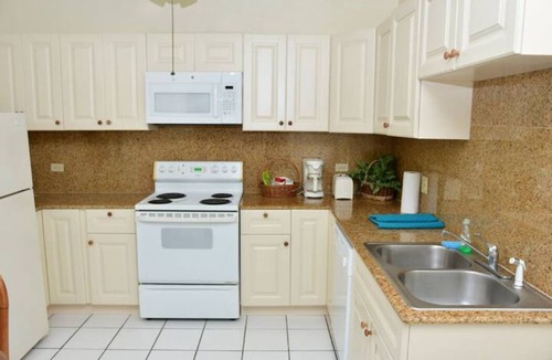 Rosendal Apartment | Quiet Cozy Island Mountain Getaway